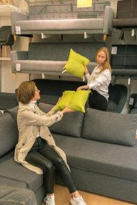 Cojines Zara Home: Descubre la mejor selección para tu hogar
